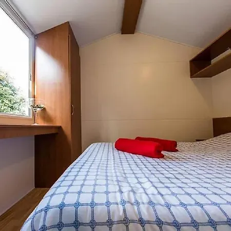 Premium Mobile Home 5 Campsite *